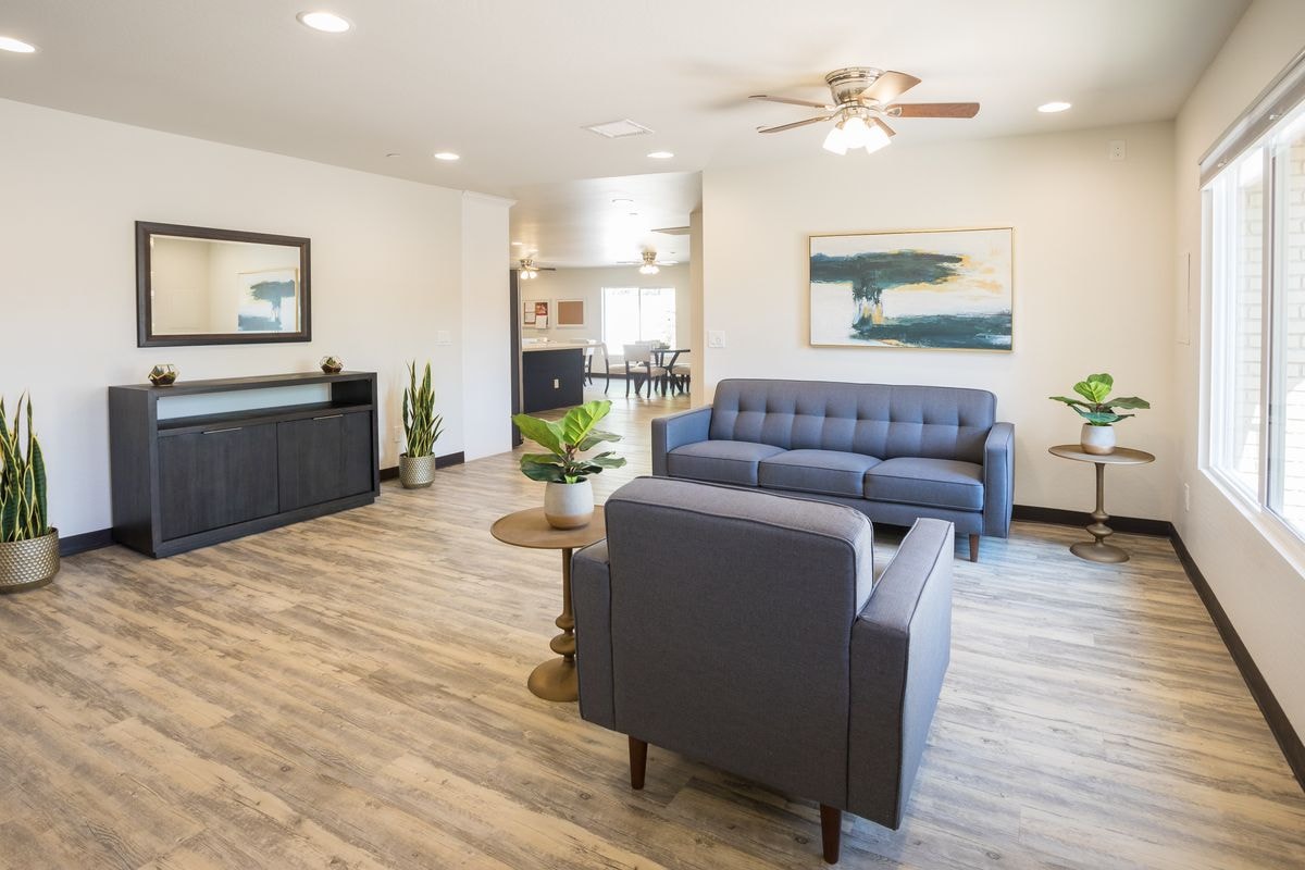 mccormick-ranch-assisted-living-gallery-2