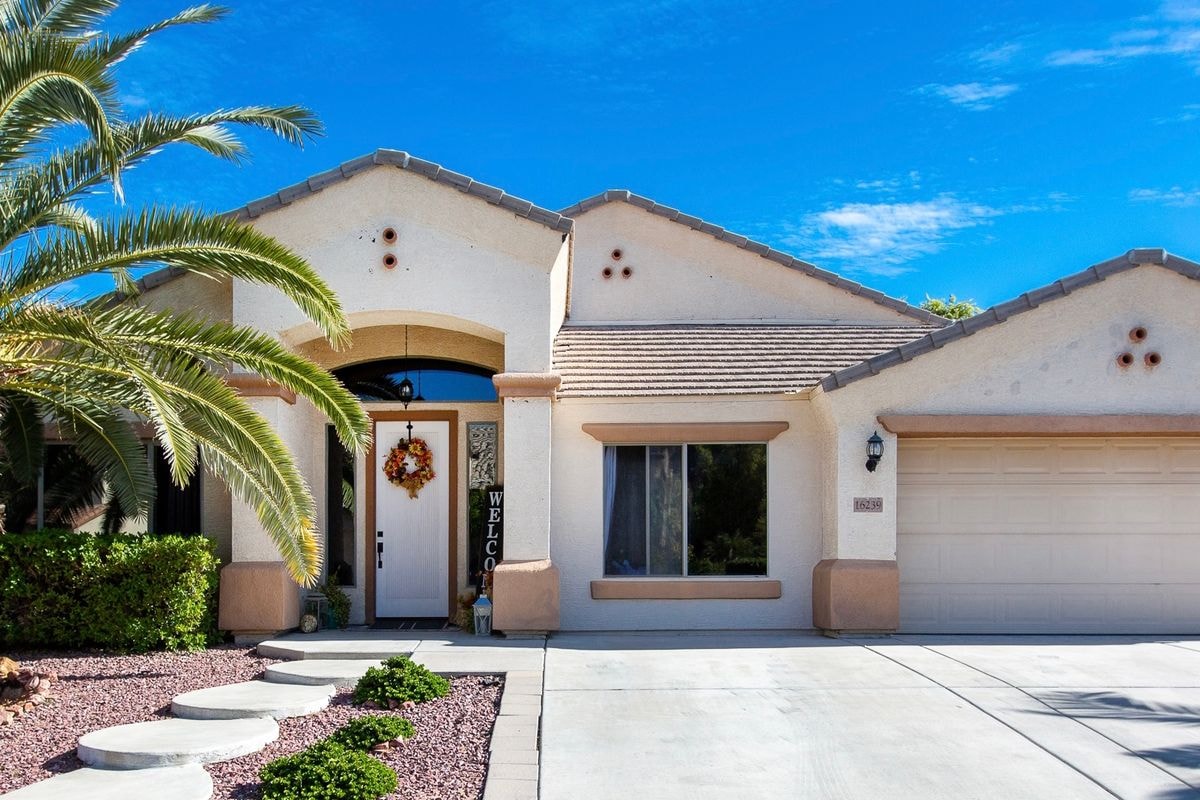 north-valley-senior-living-gallery-1